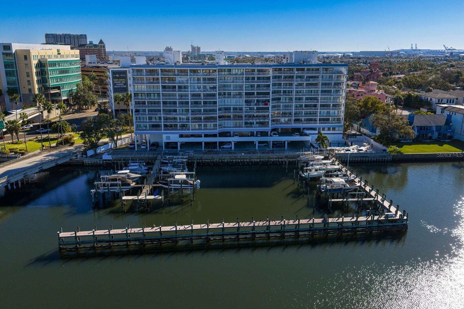 Image 73 of 85 For 2 Adalia Avenue 1002