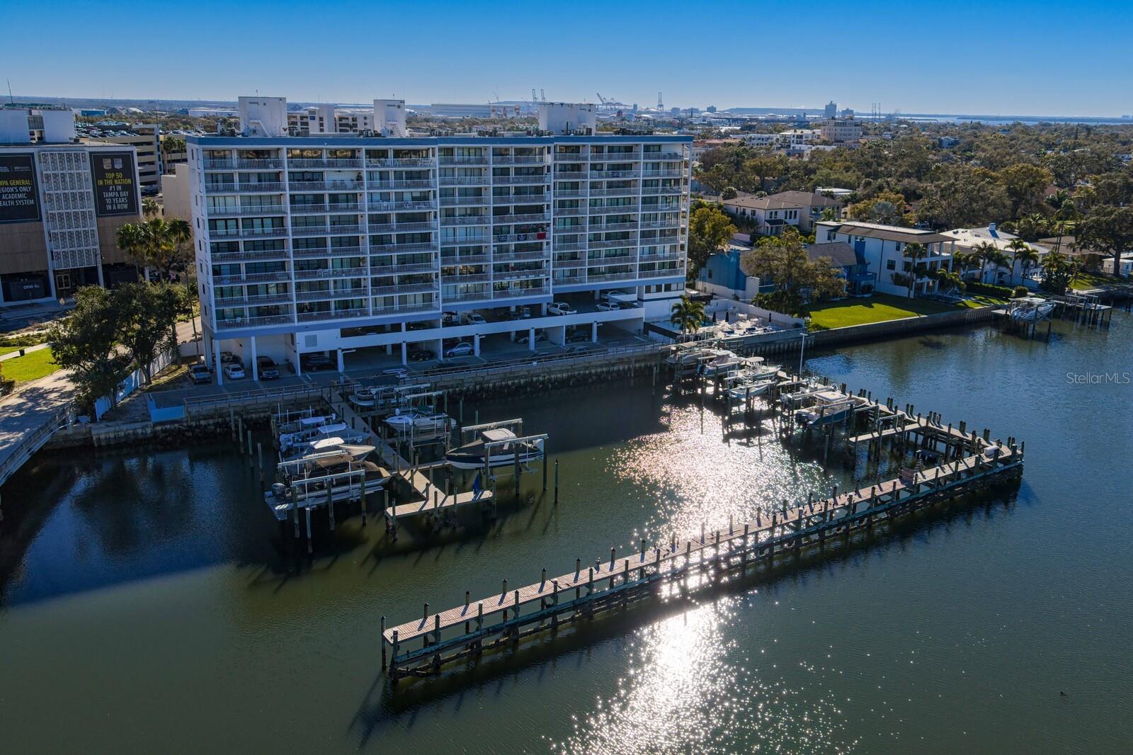 Image 75 of 85 For 2 Adalia Avenue 1002