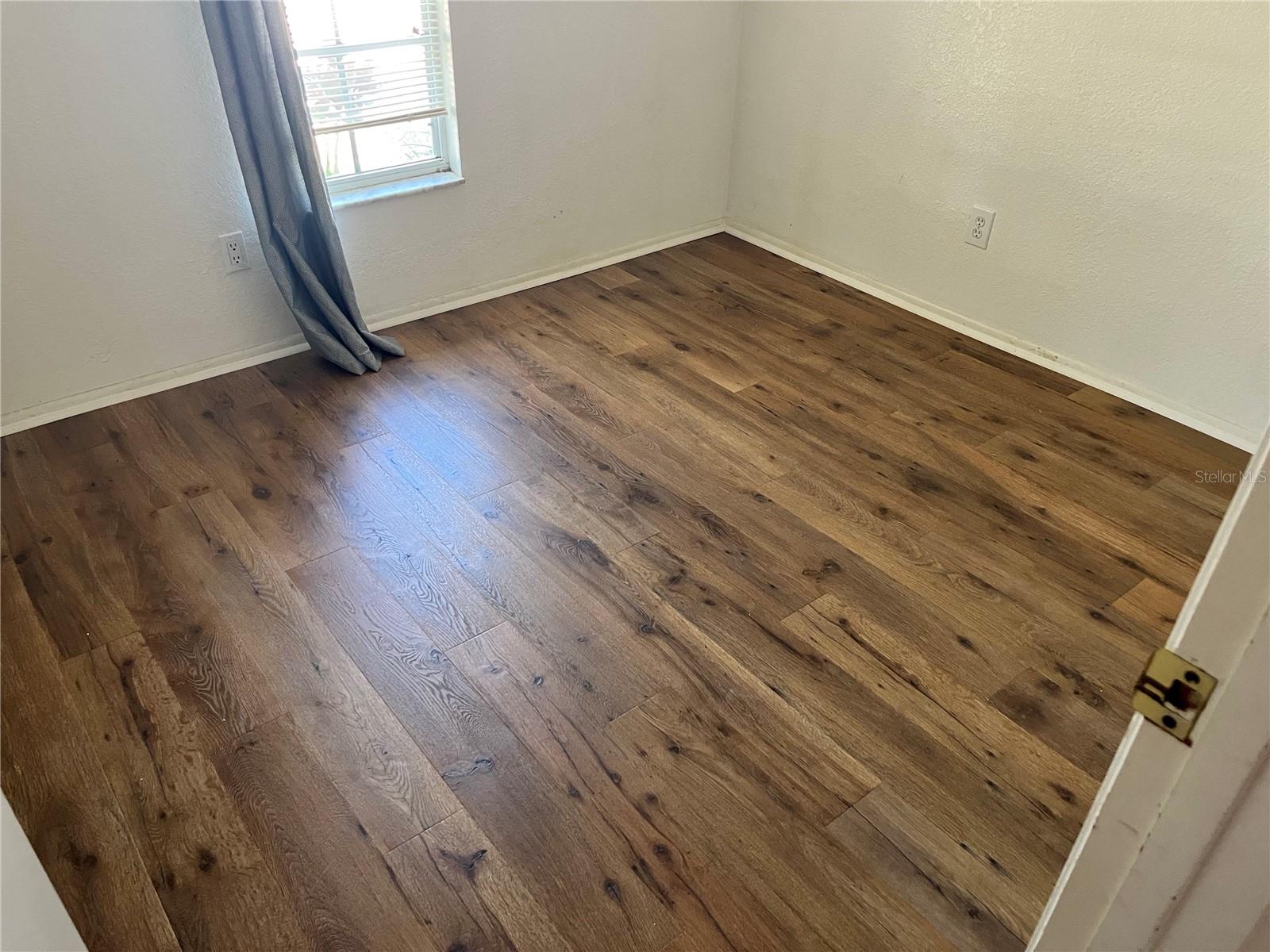 Image 11 of 11 For 5834 Darren Court N