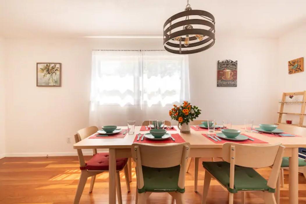 Image 10 of 46 For 368 Ridge Road Sw