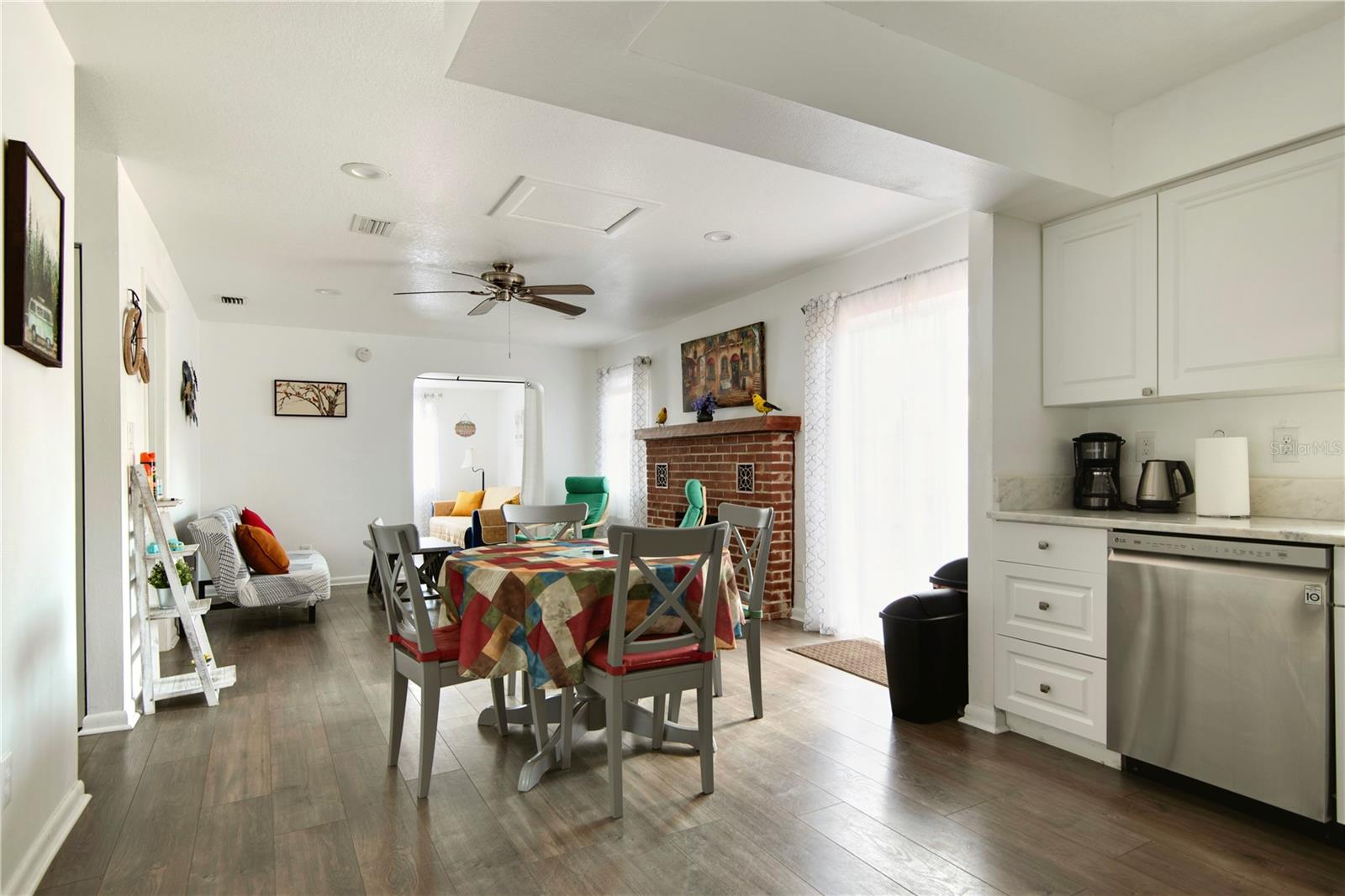 Image 31 of 46 For 368 Ridge Road Sw