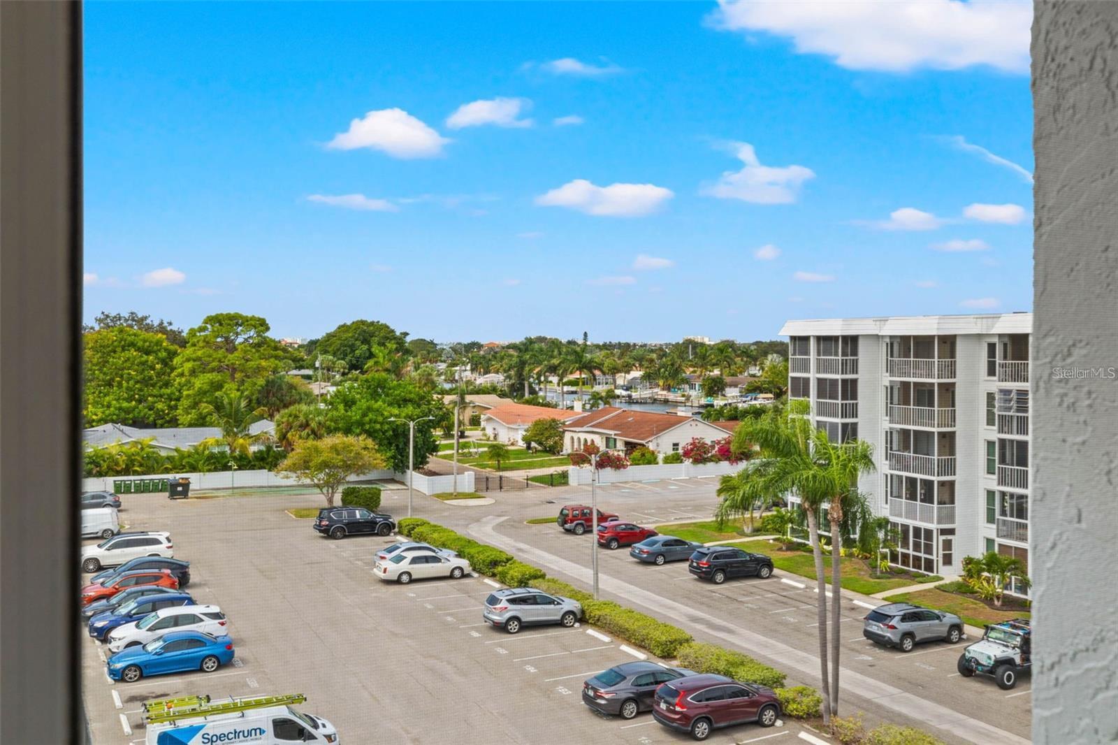 Image 27 of 100 For 4908 38th Way S 501