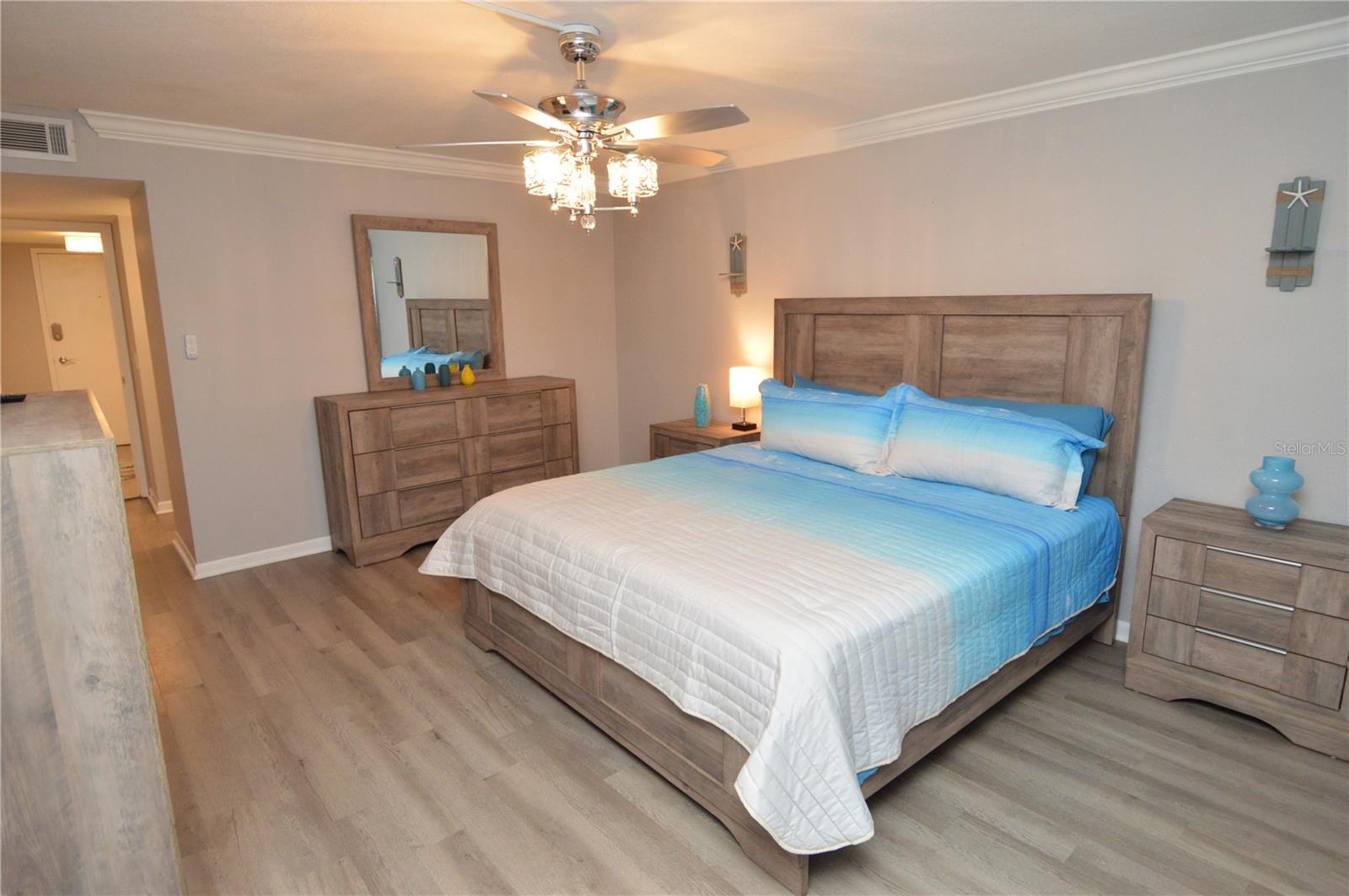 Image 44 of 100 For 4908 38th Way S 501