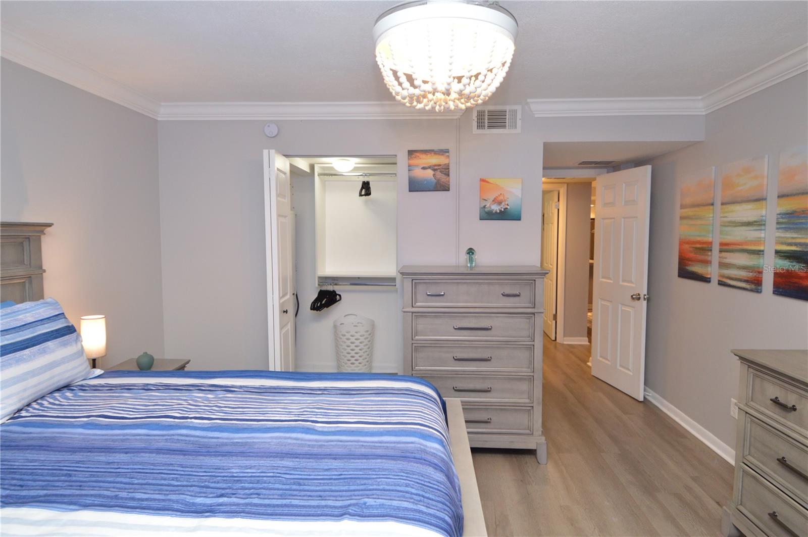 Image 61 of 100 For 4908 38th Way S 501