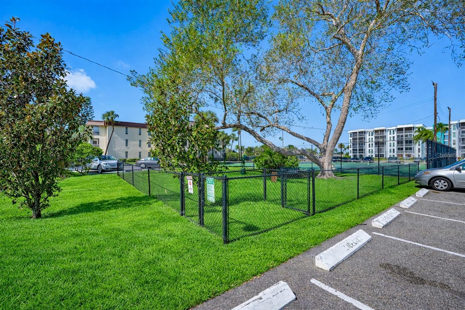 Image 97 of 100 For 4908 38th Way S 501