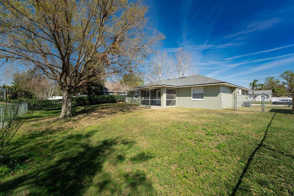 Image 28 of 29 For 5329 Keely Court