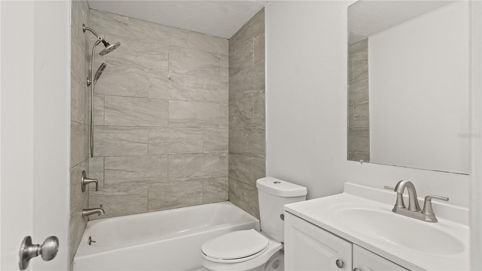 Image 16 of 65 For 3413 Masters Avenue