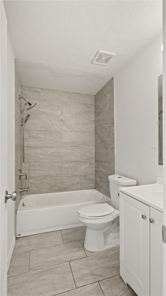 Image 17 of 65 For 3413 Masters Avenue