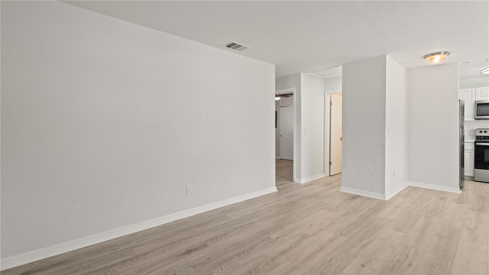 Image 5 of 65 For 3413 Masters Avenue