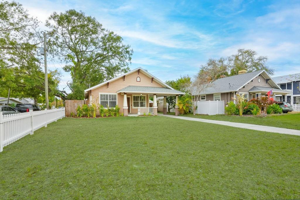 Listing photo id 28 for 4102 Central Avenue