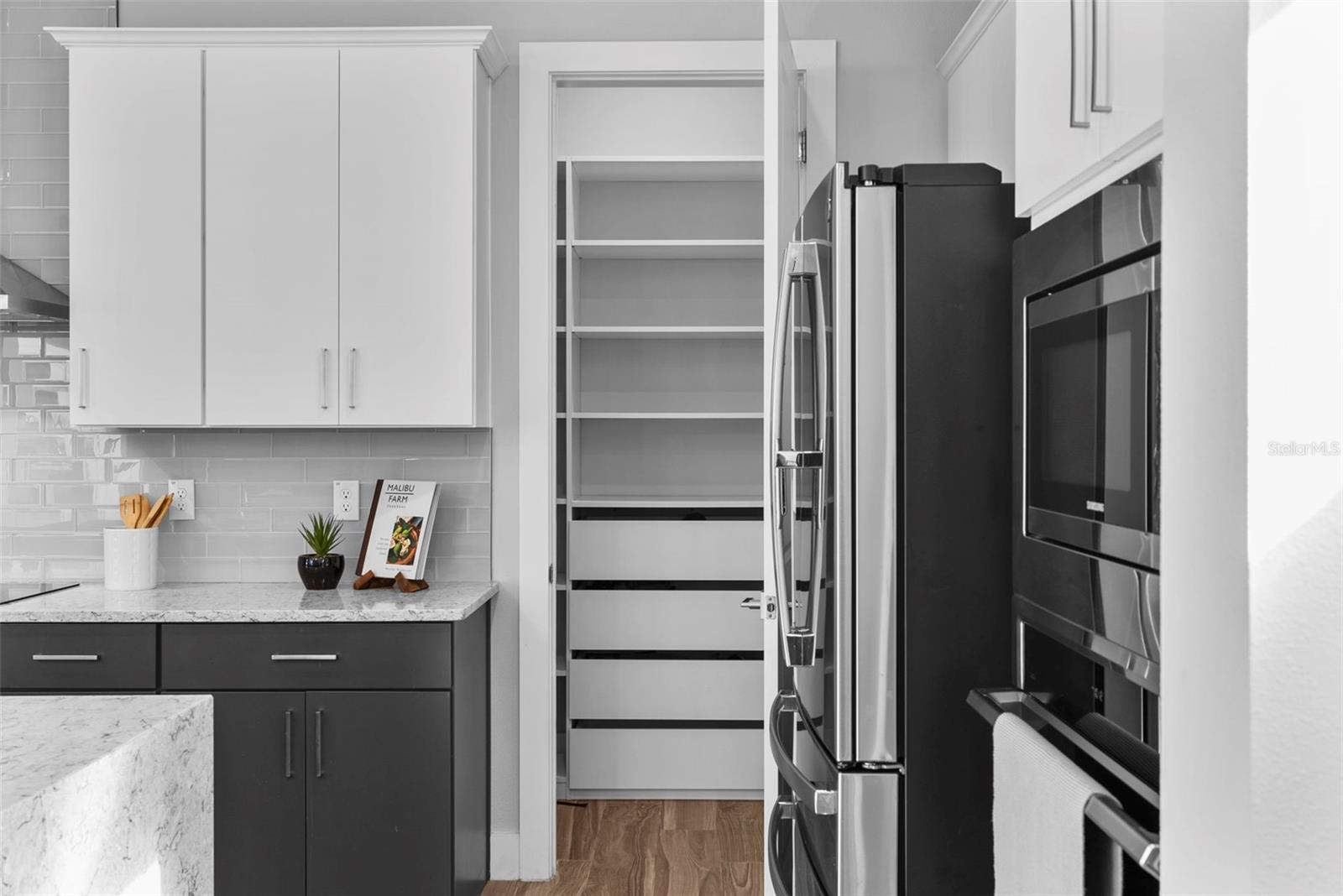 Listing photo id 16 for 8249 Ivy Stark Boulevard