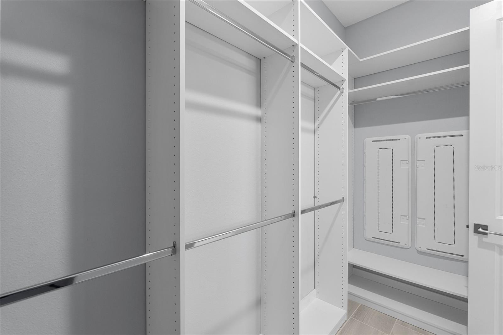 Listing photo id 27 for 8249 Ivy Stark Boulevard