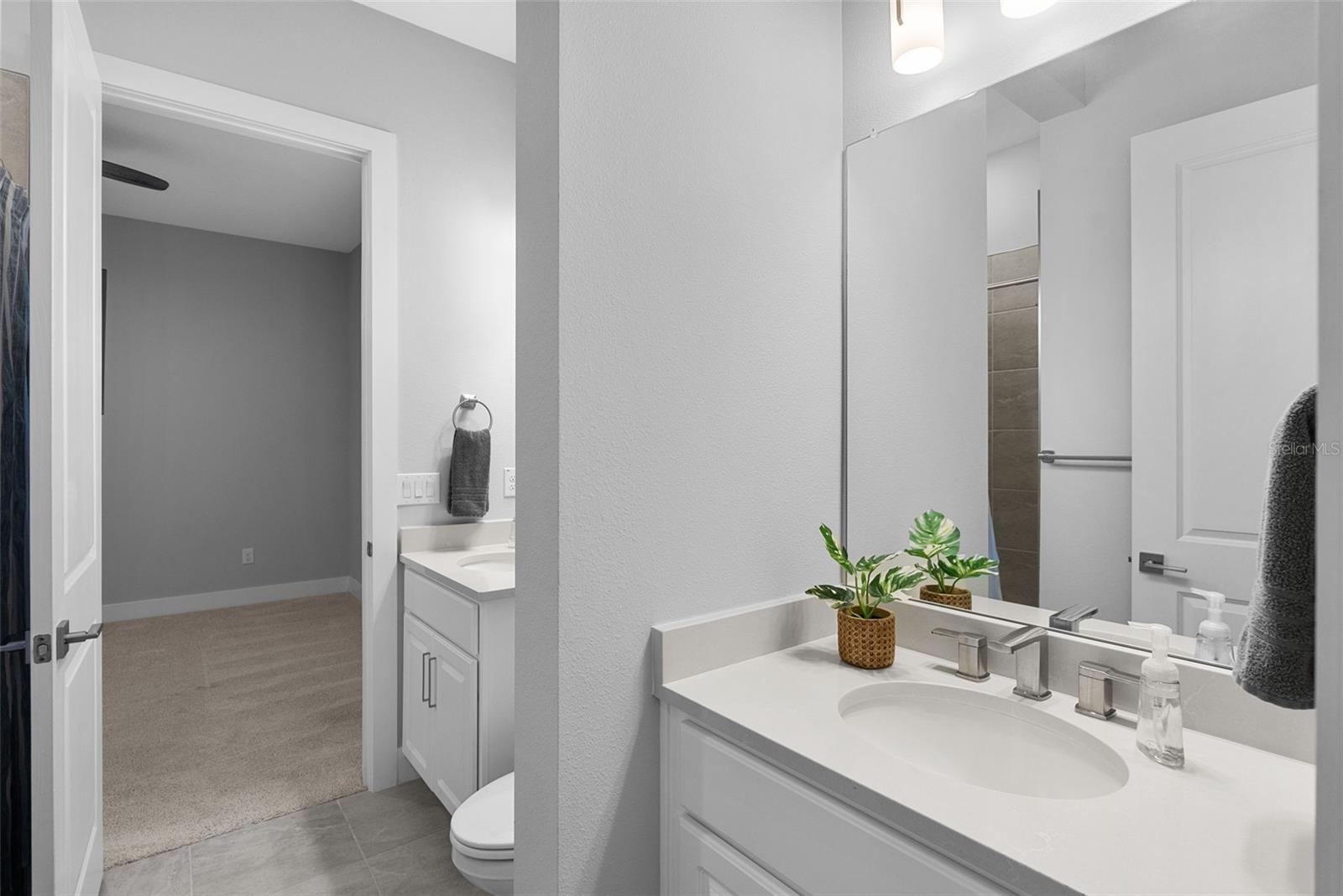 Listing photo id 31 for 8249 Ivy Stark Boulevard