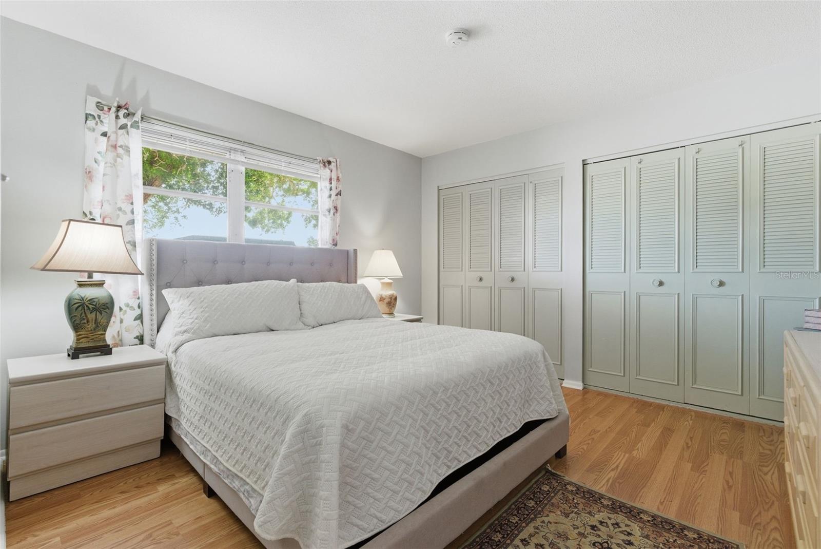 Image 22 of 50 For 1141 Merle Way 14