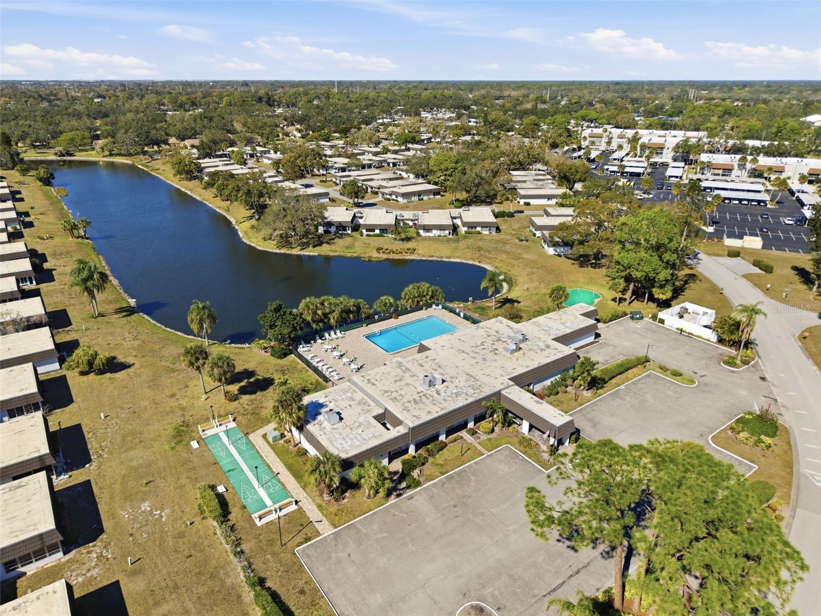 Image 36 of 50 For 1141 Merle Way 14