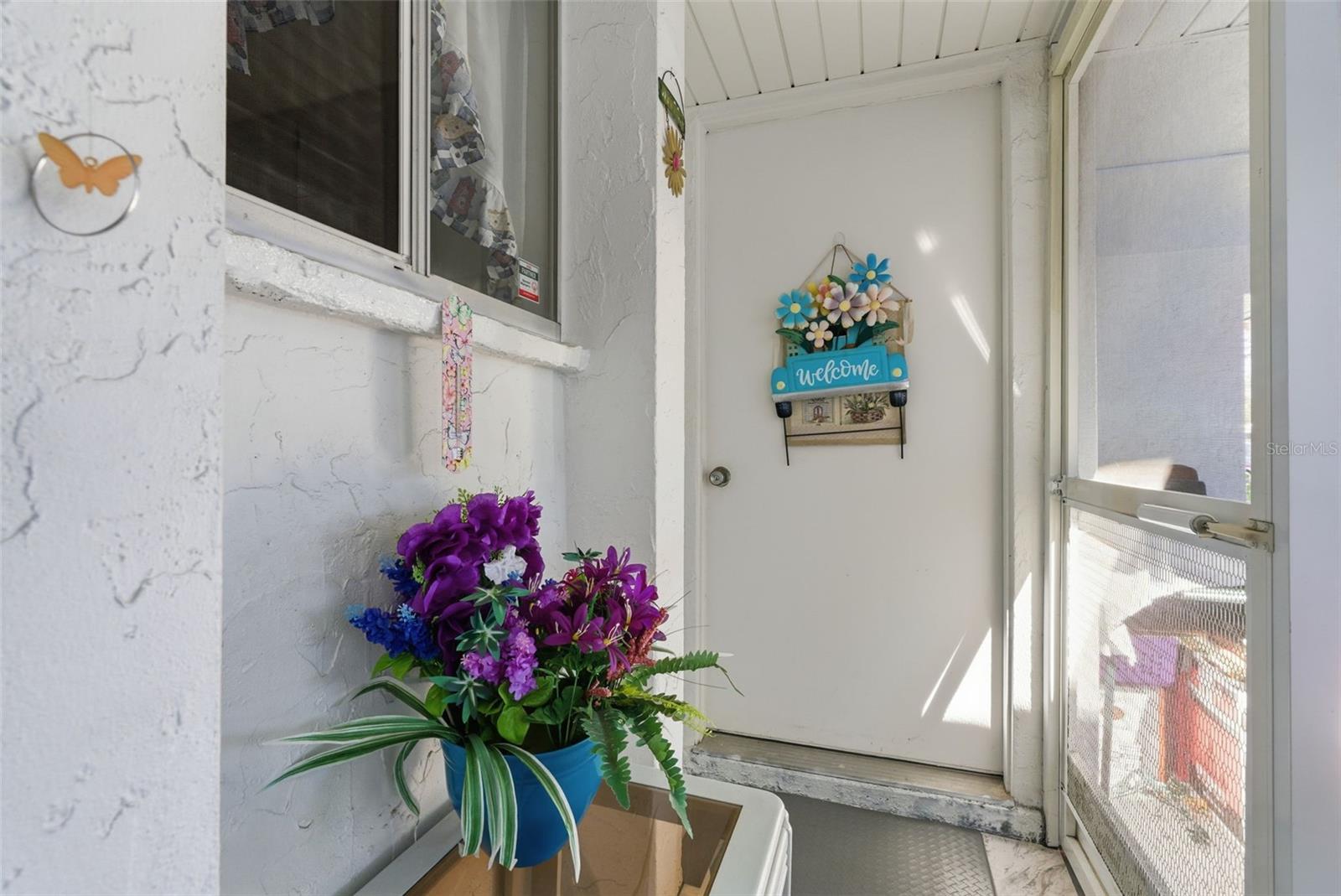 Image 6 of 50 For 1141 Merle Way 14