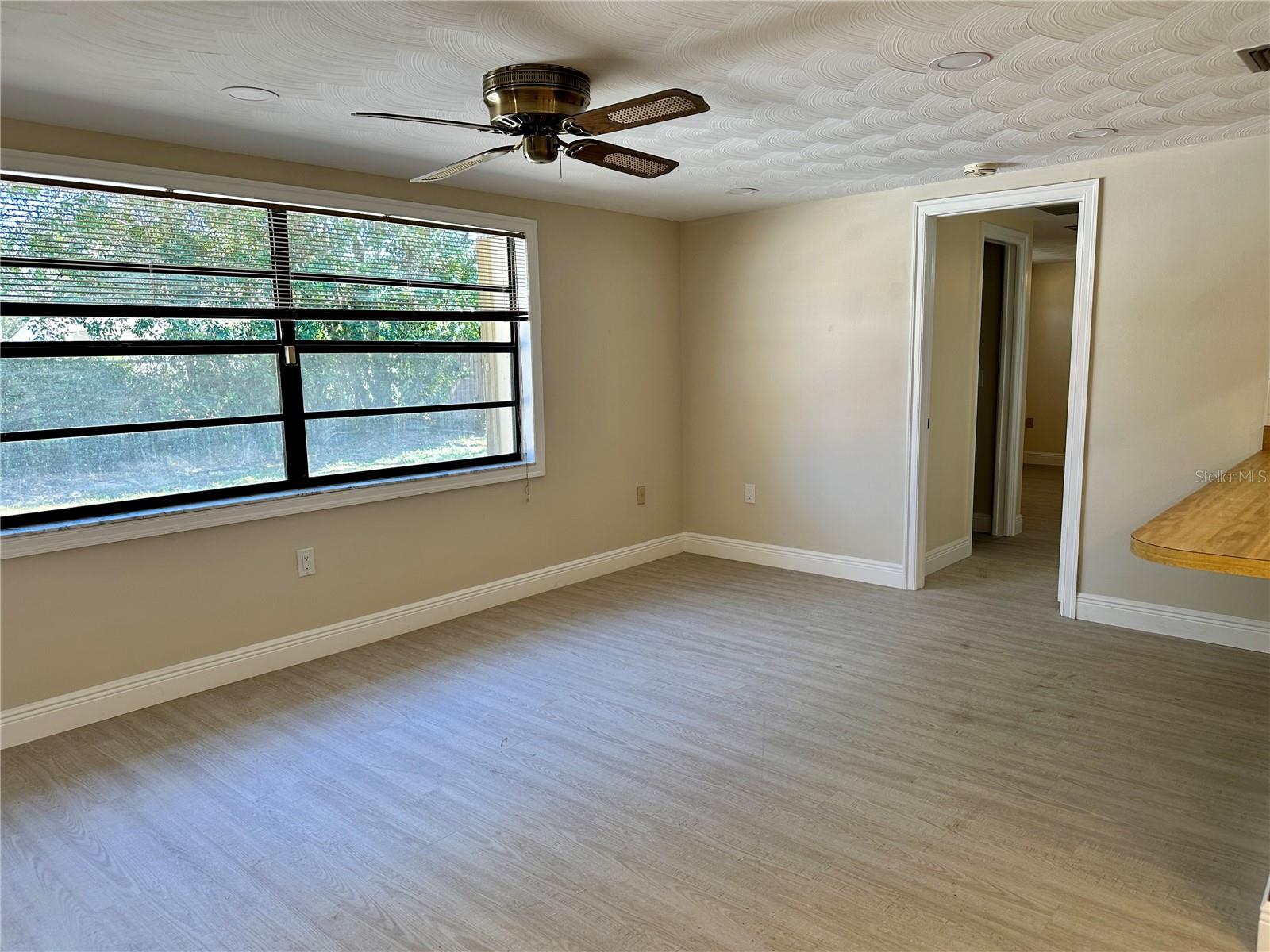 Image 15 of 25 For 4420 Sawgrass Boulevard