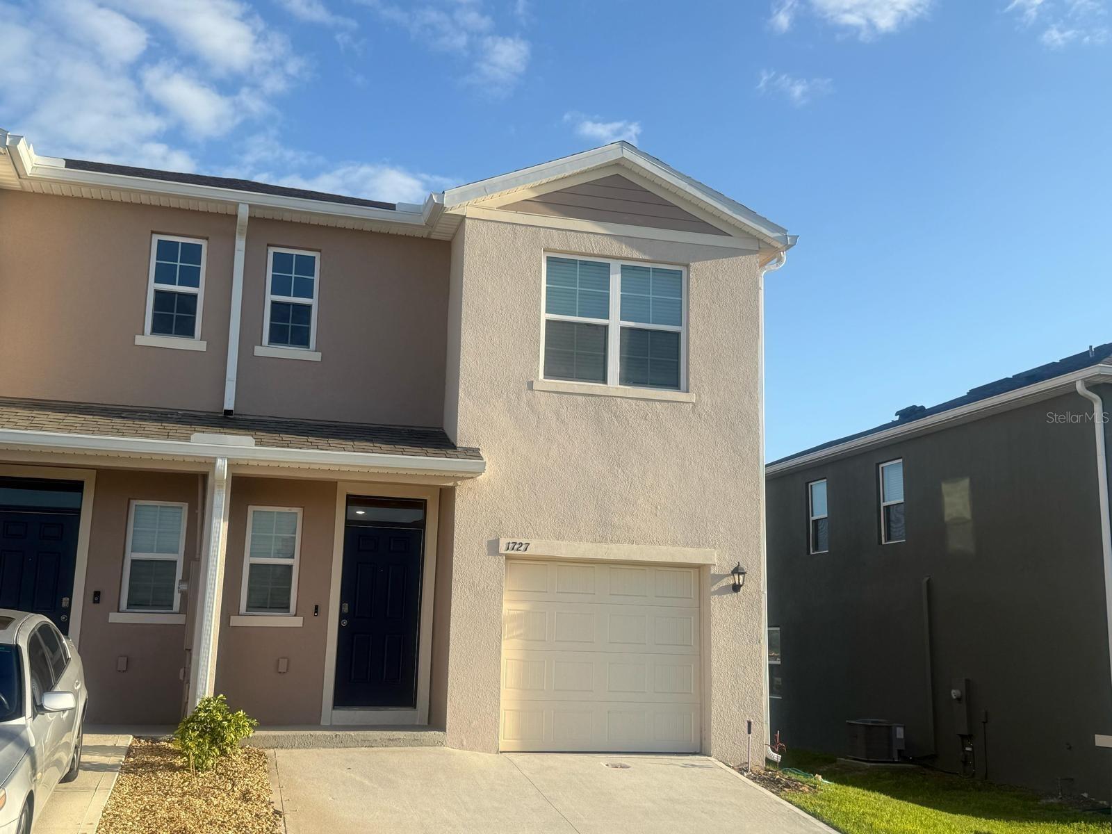 Image 33 of 41 For 1727 Wooden Street