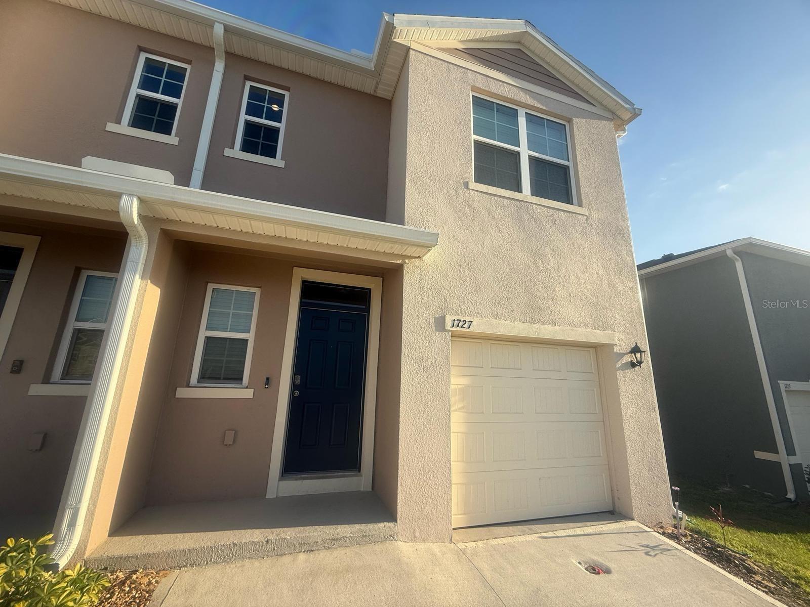 Image 35 of 41 For 1727 Wooden Street