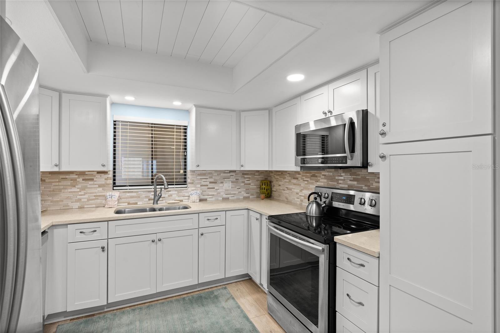 Image 12 of 48 For 900 Gulf Boulevard 507