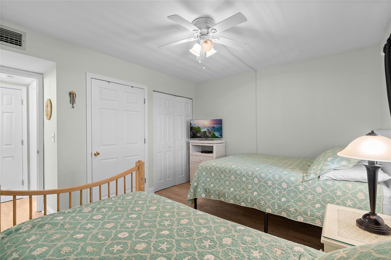 Image 26 of 48 For 900 Gulf Boulevard 507