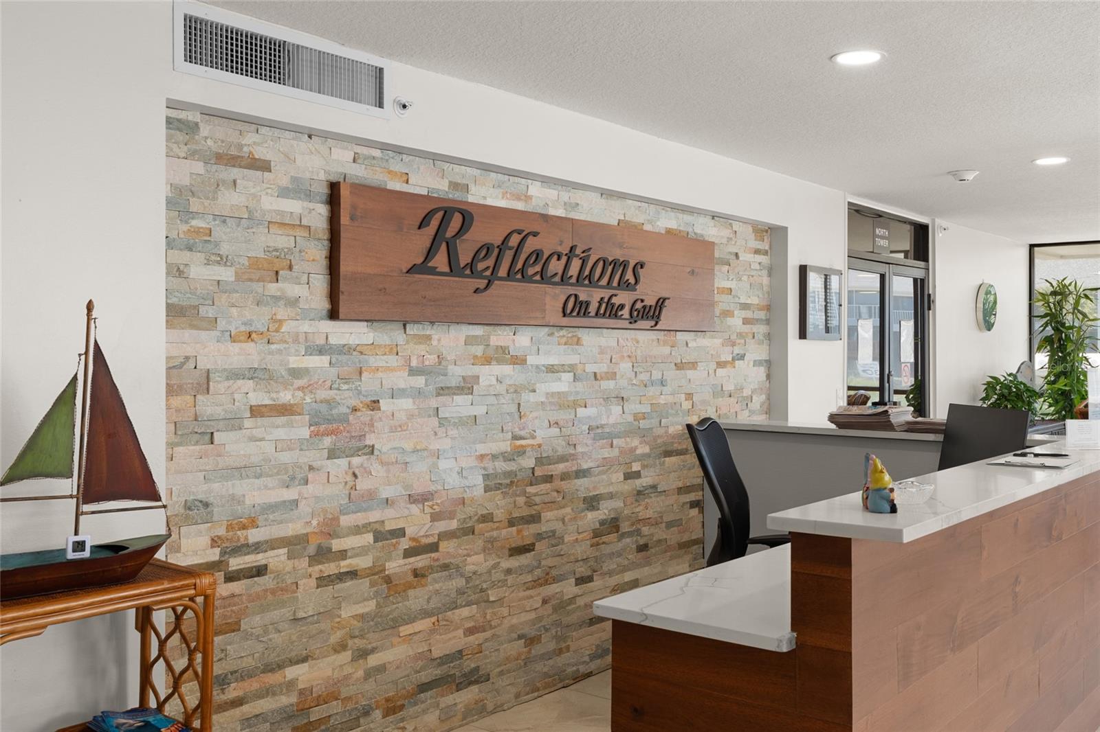 Image 37 of 48 For 900 Gulf Boulevard 507