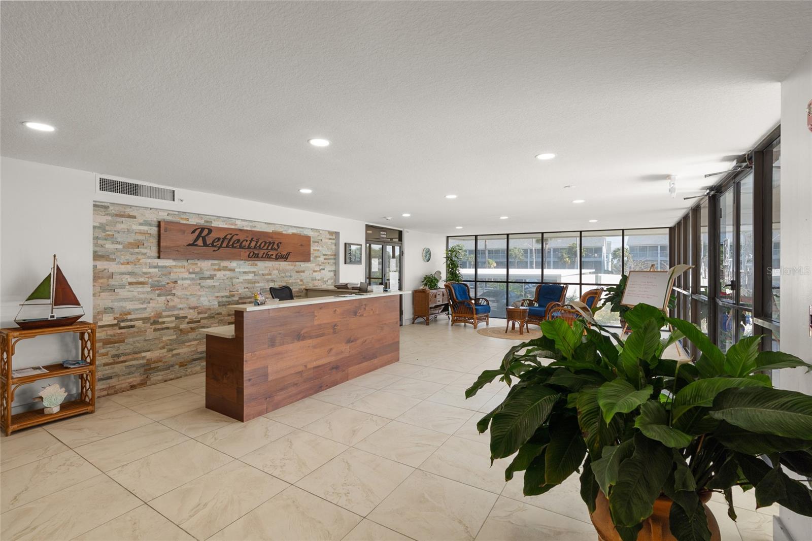 Image 38 of 48 For 900 Gulf Boulevard 507