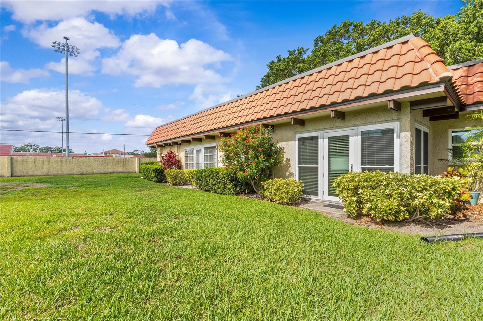 Image 27 of 38 For 1701 Pinehurst Road 9g