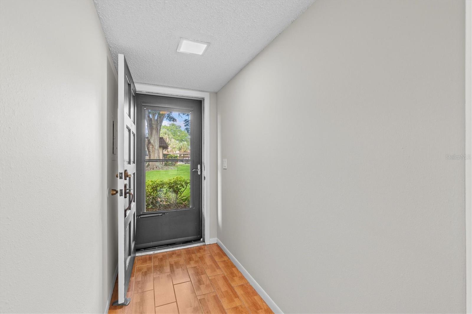 Image 3 of 38 For 1701 Pinehurst Road 9g