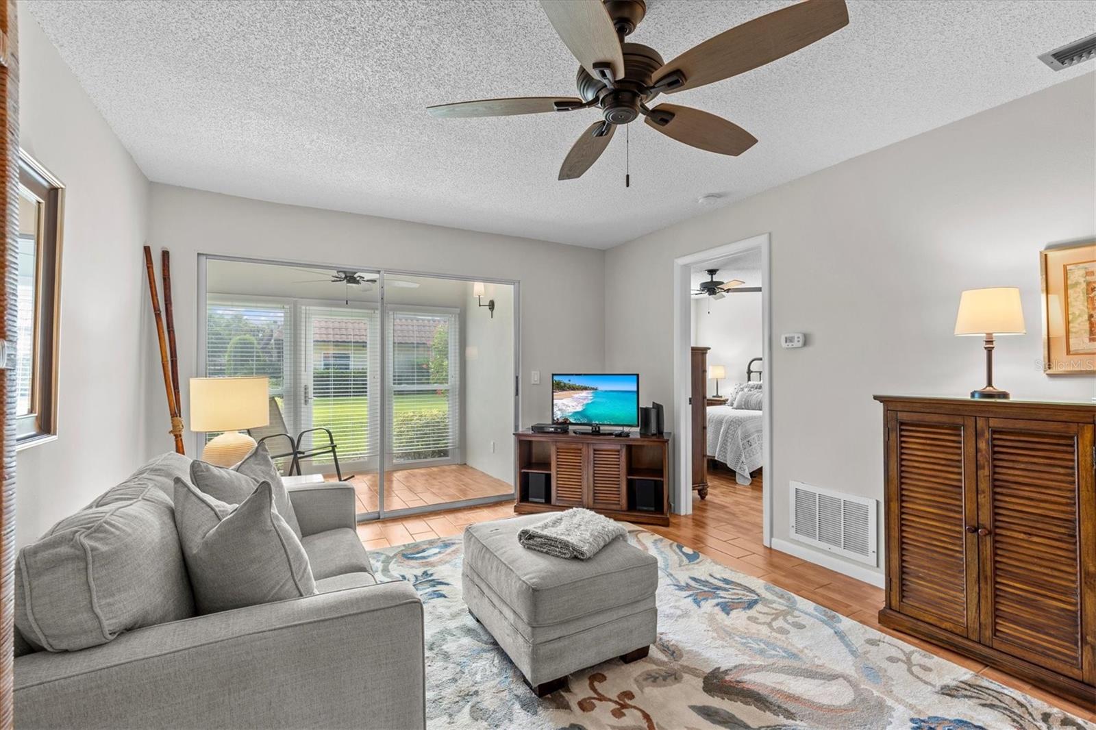 Image 6 of 38 For 1701 Pinehurst Road 9g