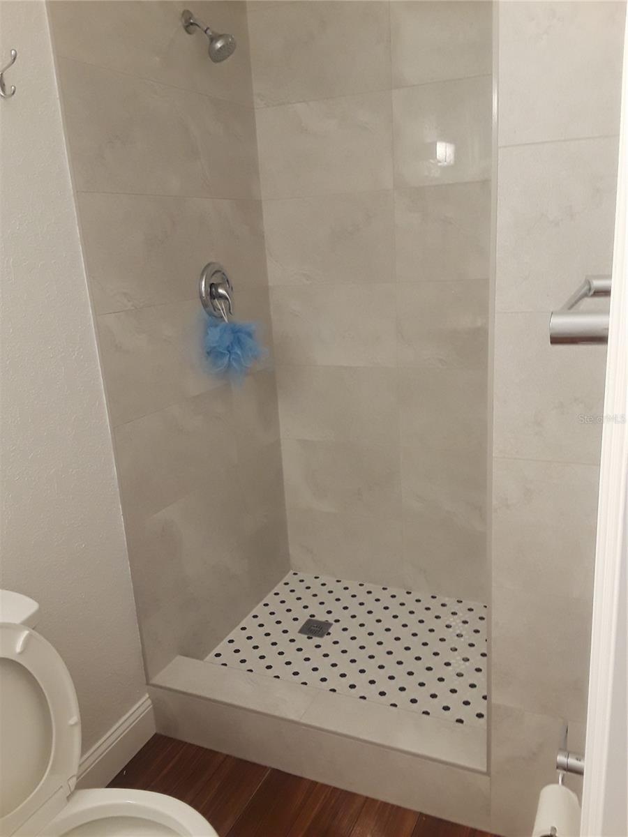 Image 14 of 29 For 3964 22nd Avenue N