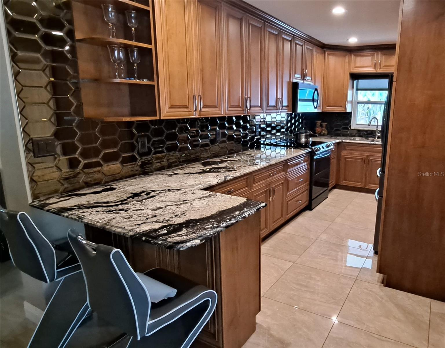 Image 5 of 29 For 3964 22nd Avenue N