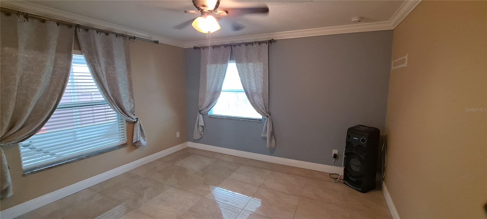 Image 9 of 29 For 3964 22nd Avenue N