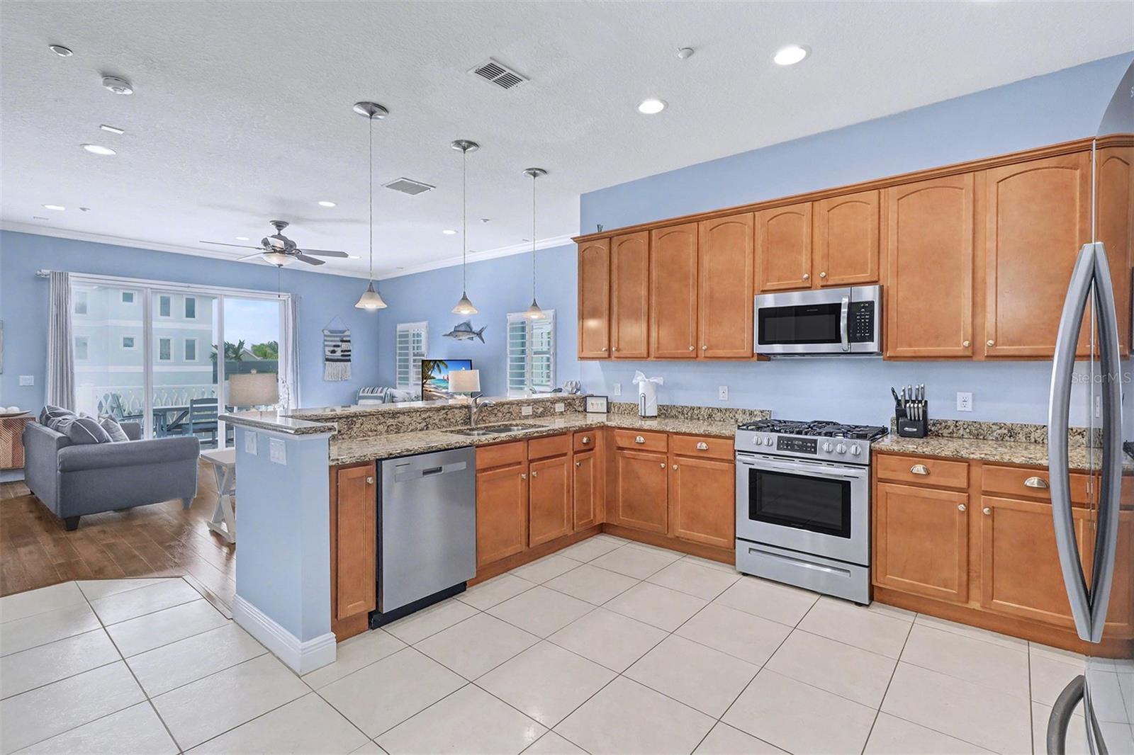 Image 19 of 47 For 19134 Whispering Pines Drive