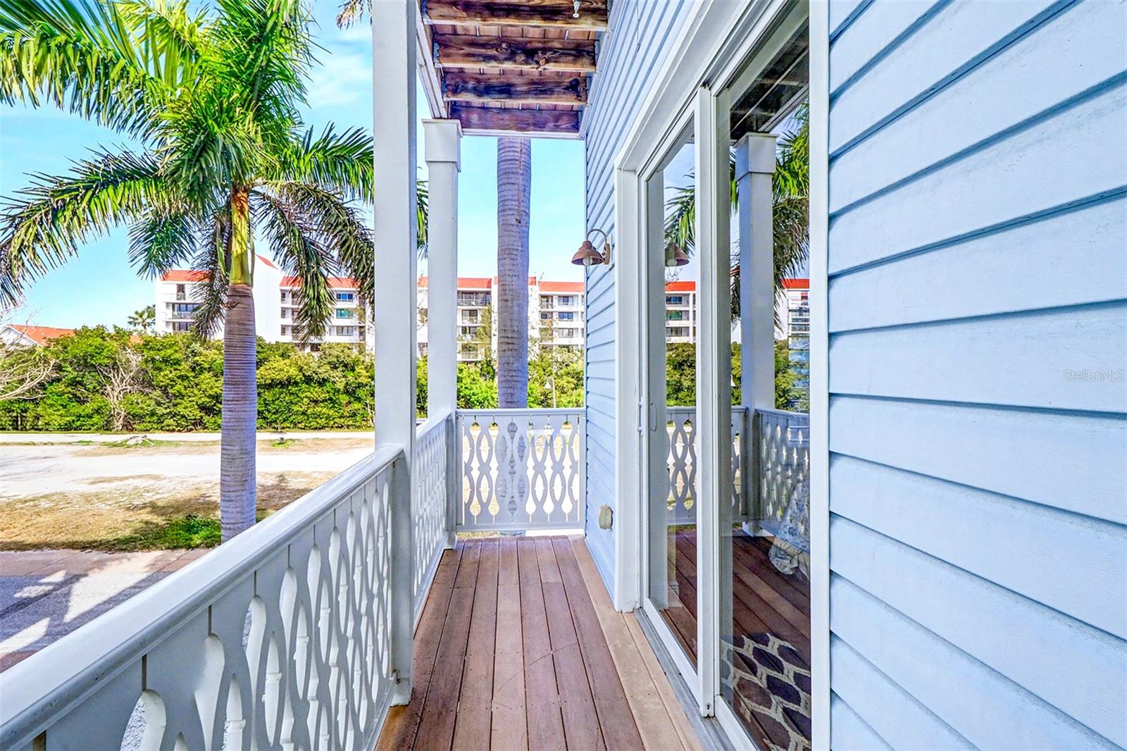 Image 24 of 47 For 19134 Whispering Pines Drive