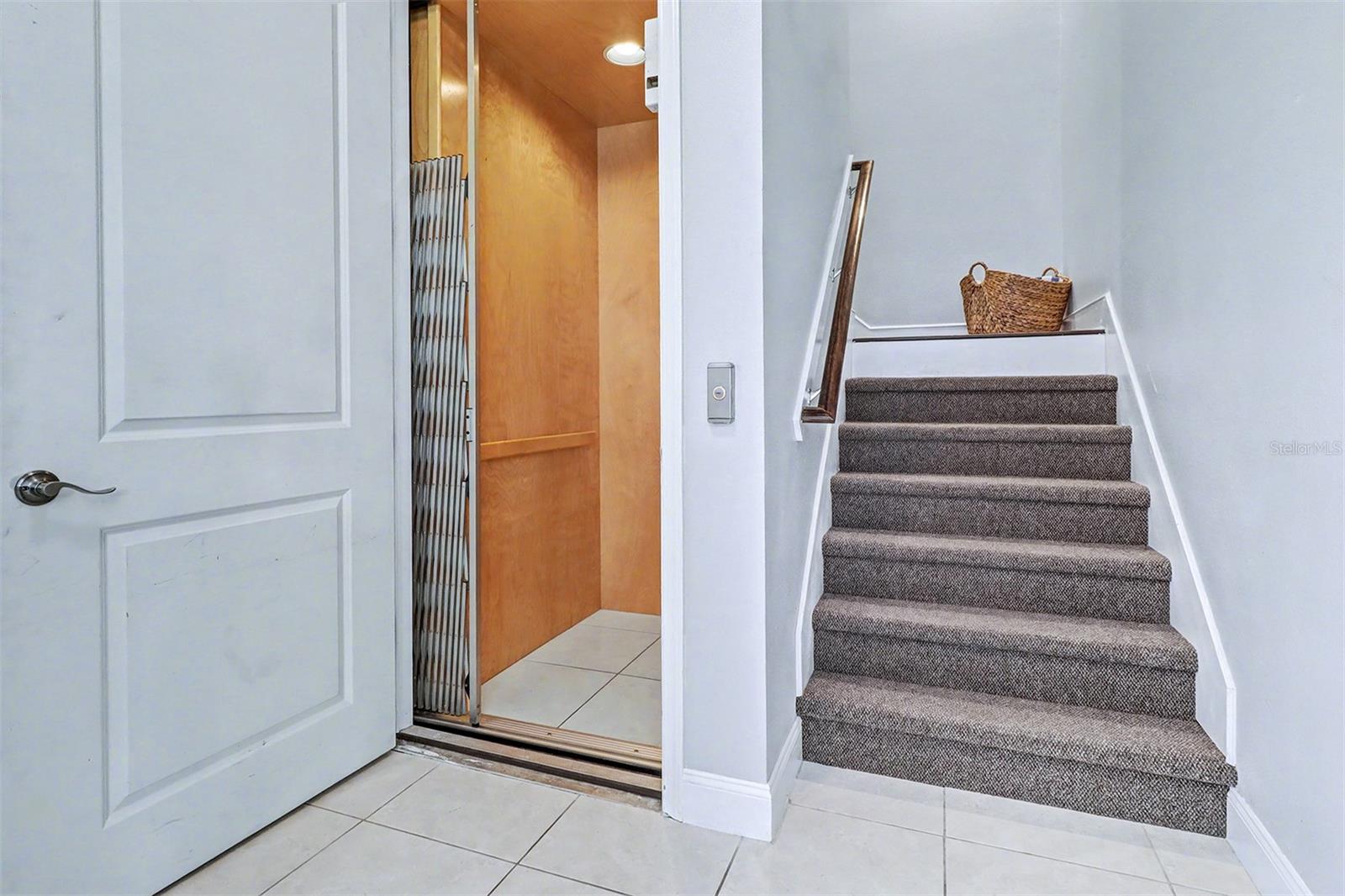 Image 5 of 47 For 19134 Whispering Pines Drive