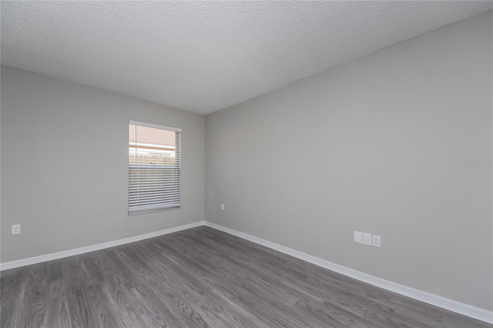 Image 11 of 16 For 5624 New Cambridge Road