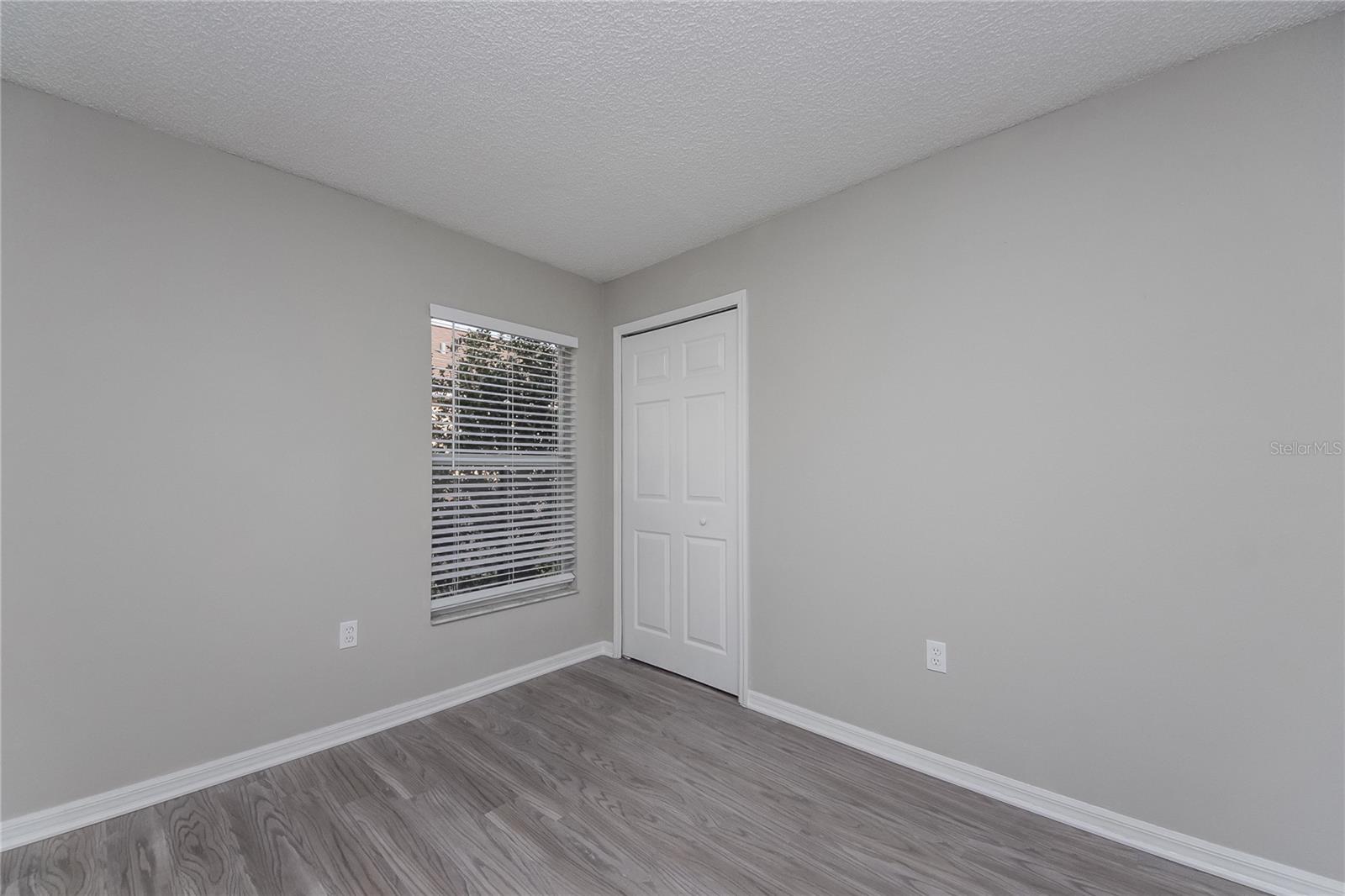 Image 12 of 16 For 5624 New Cambridge Road