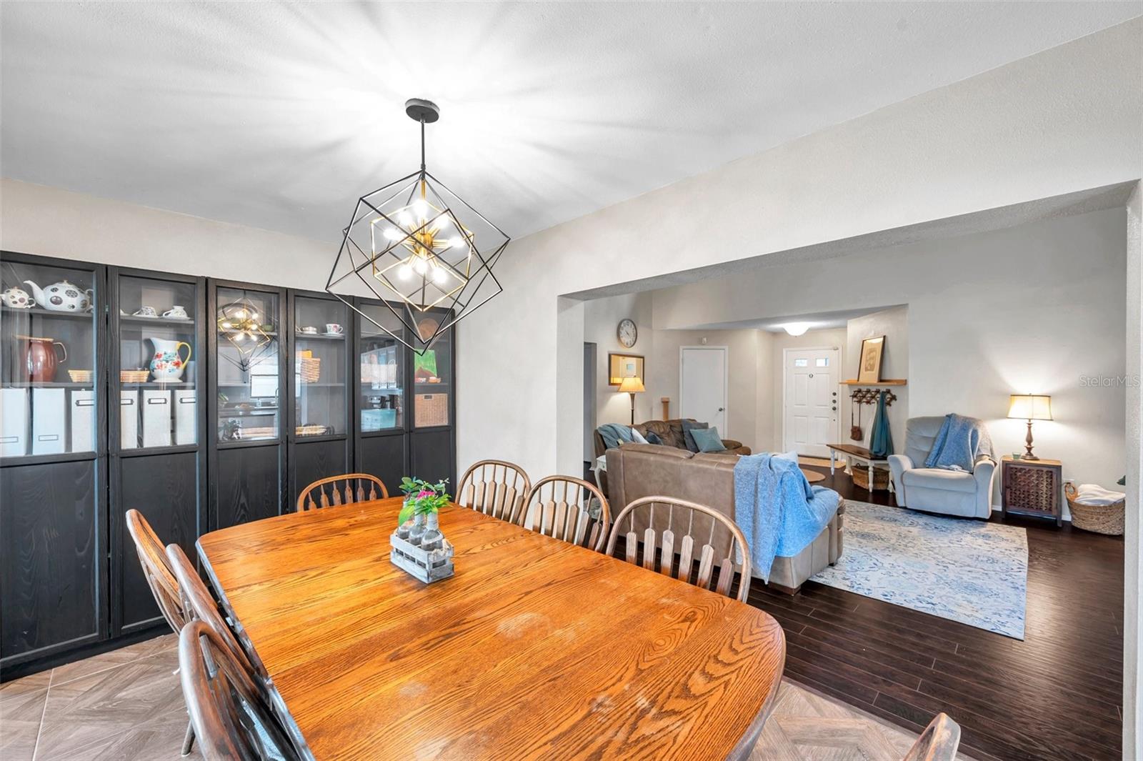 Image 9 of 41 For 13308 Kearney Way