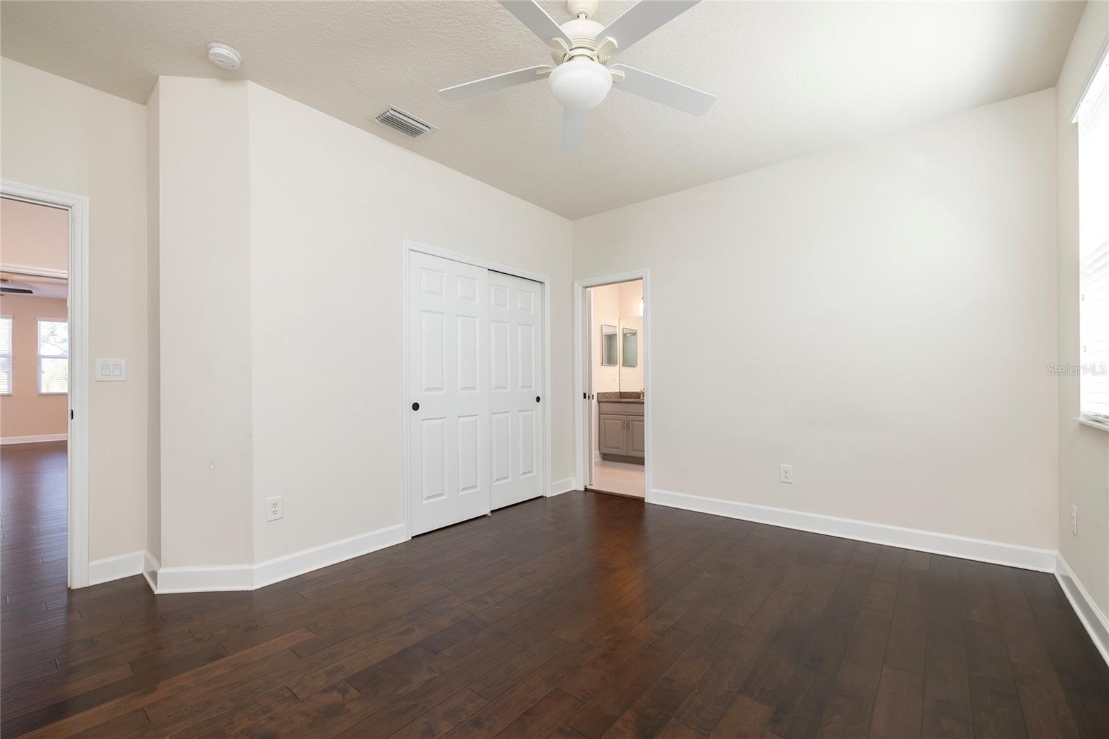 Image 26 of 76 For 1277 Windy Bay Shoal