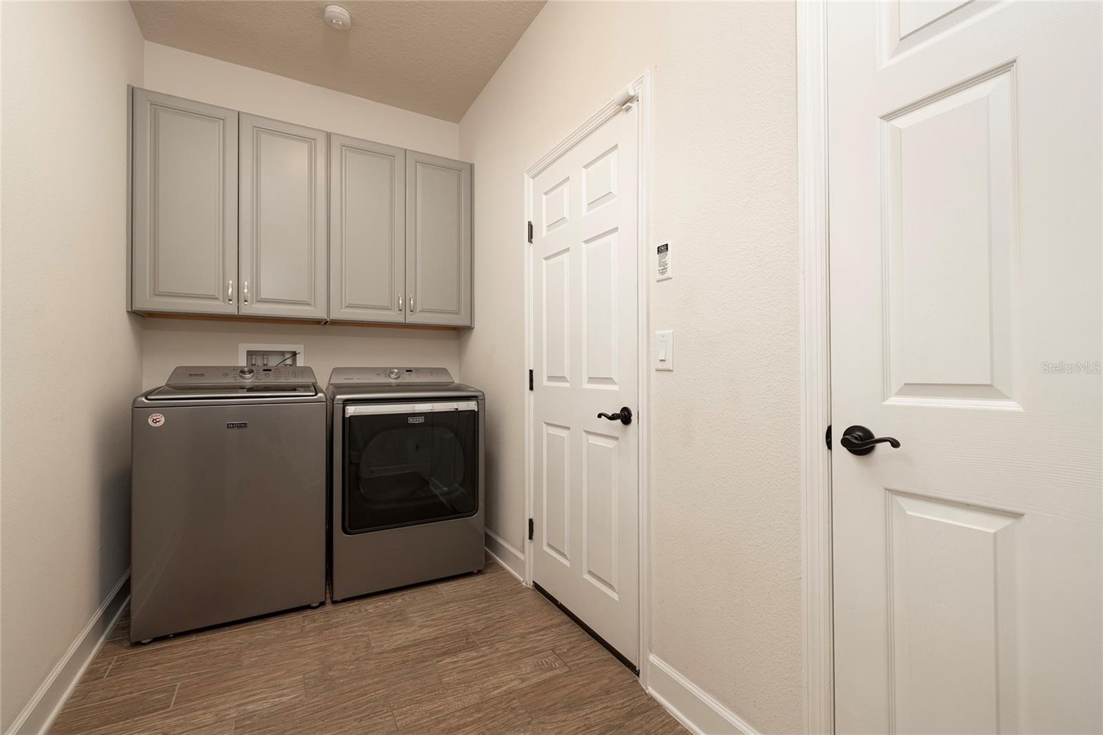 Image 28 of 76 For 1277 Windy Bay Shoal