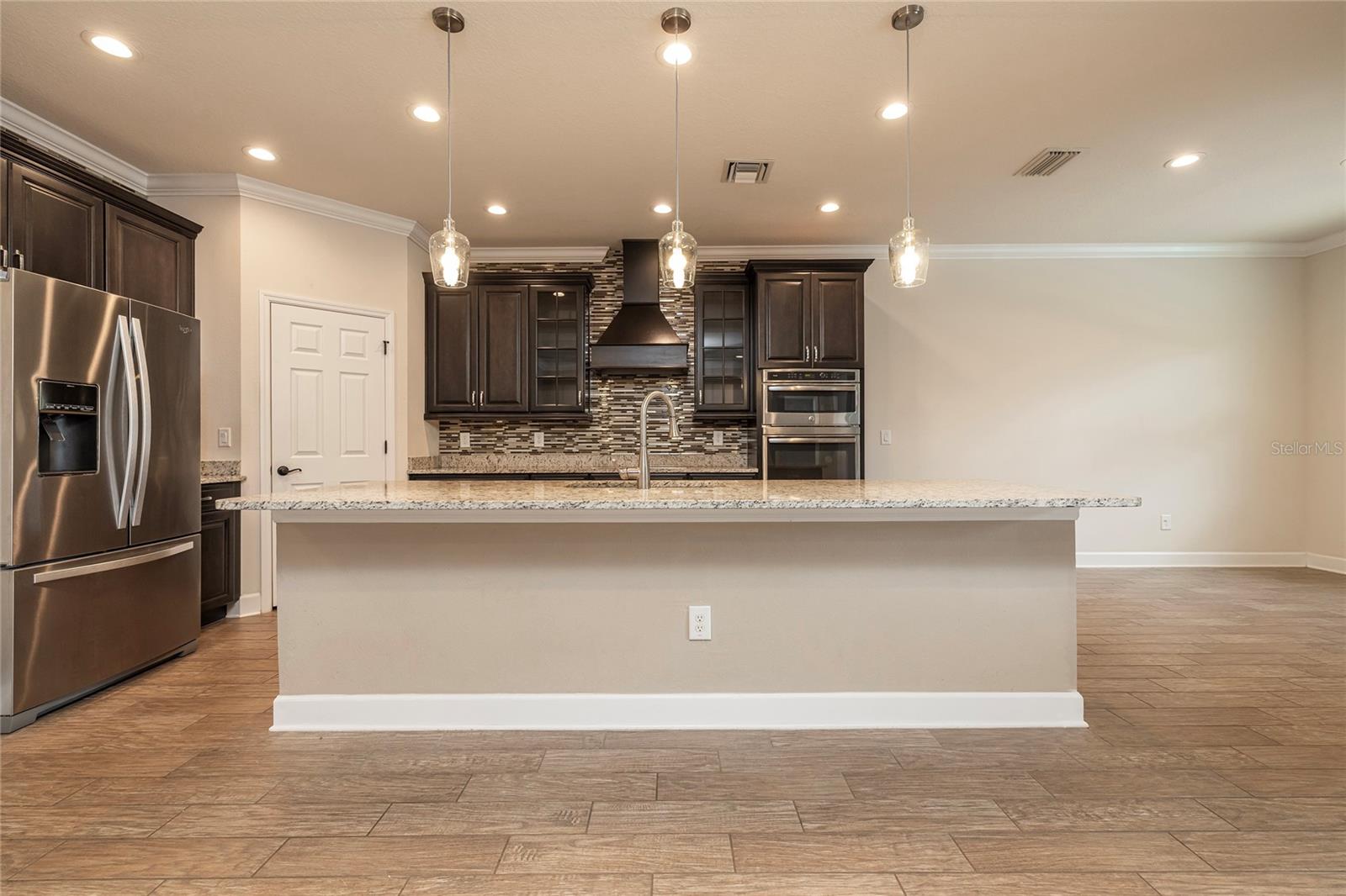 Image 30 of 76 For 1277 Windy Bay Shoal