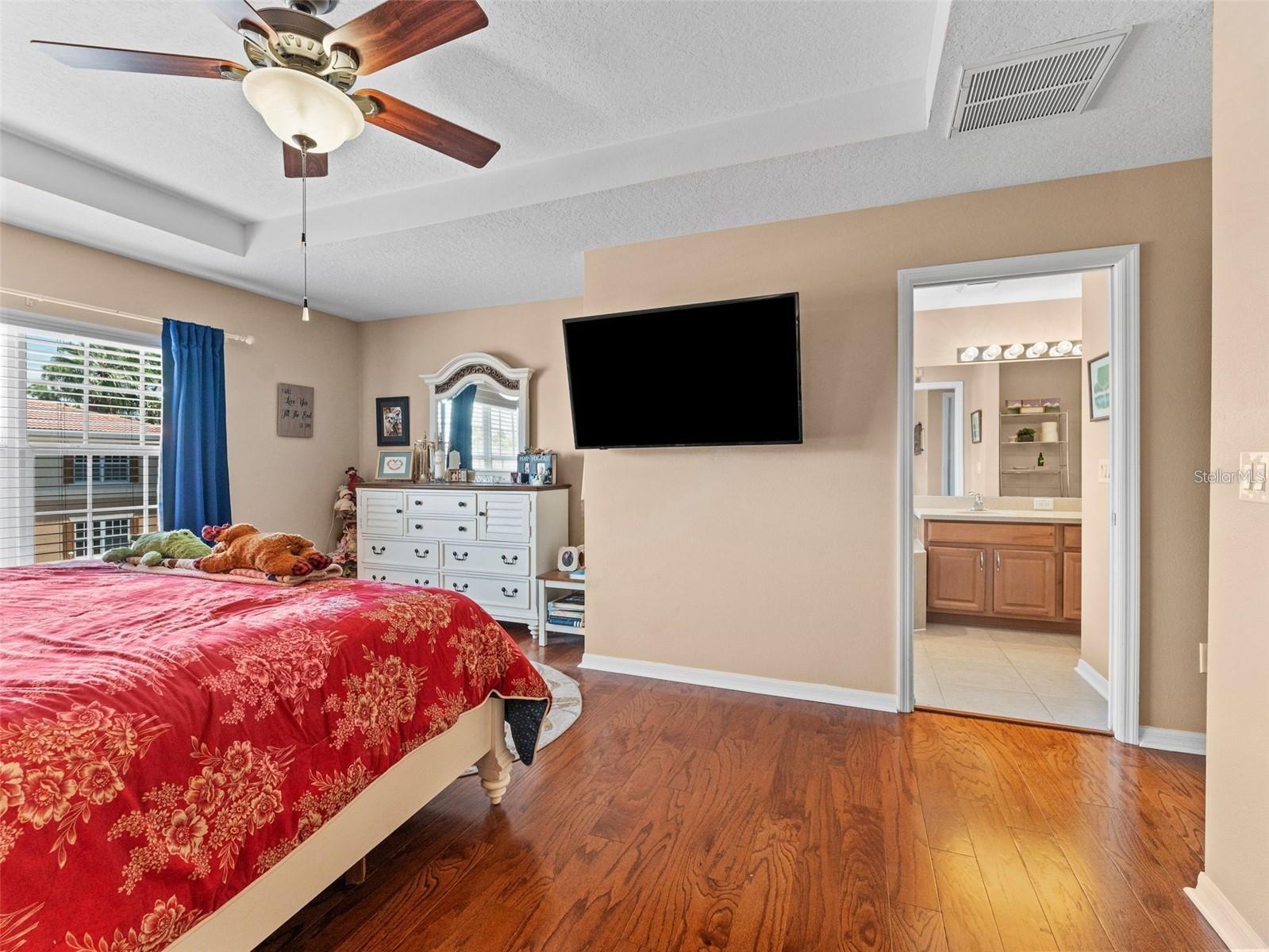 Image 18 of 51 For 5034 Blue Runner Court