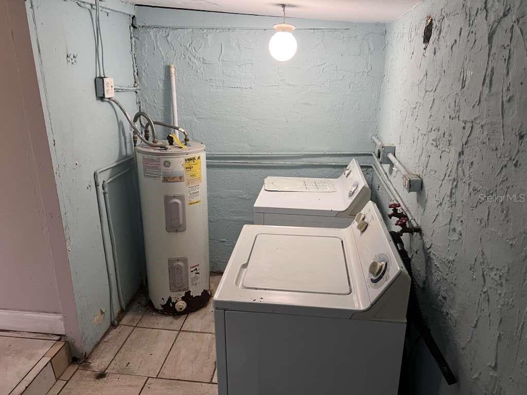 Image 15 of 26 For 18020 2nd Place