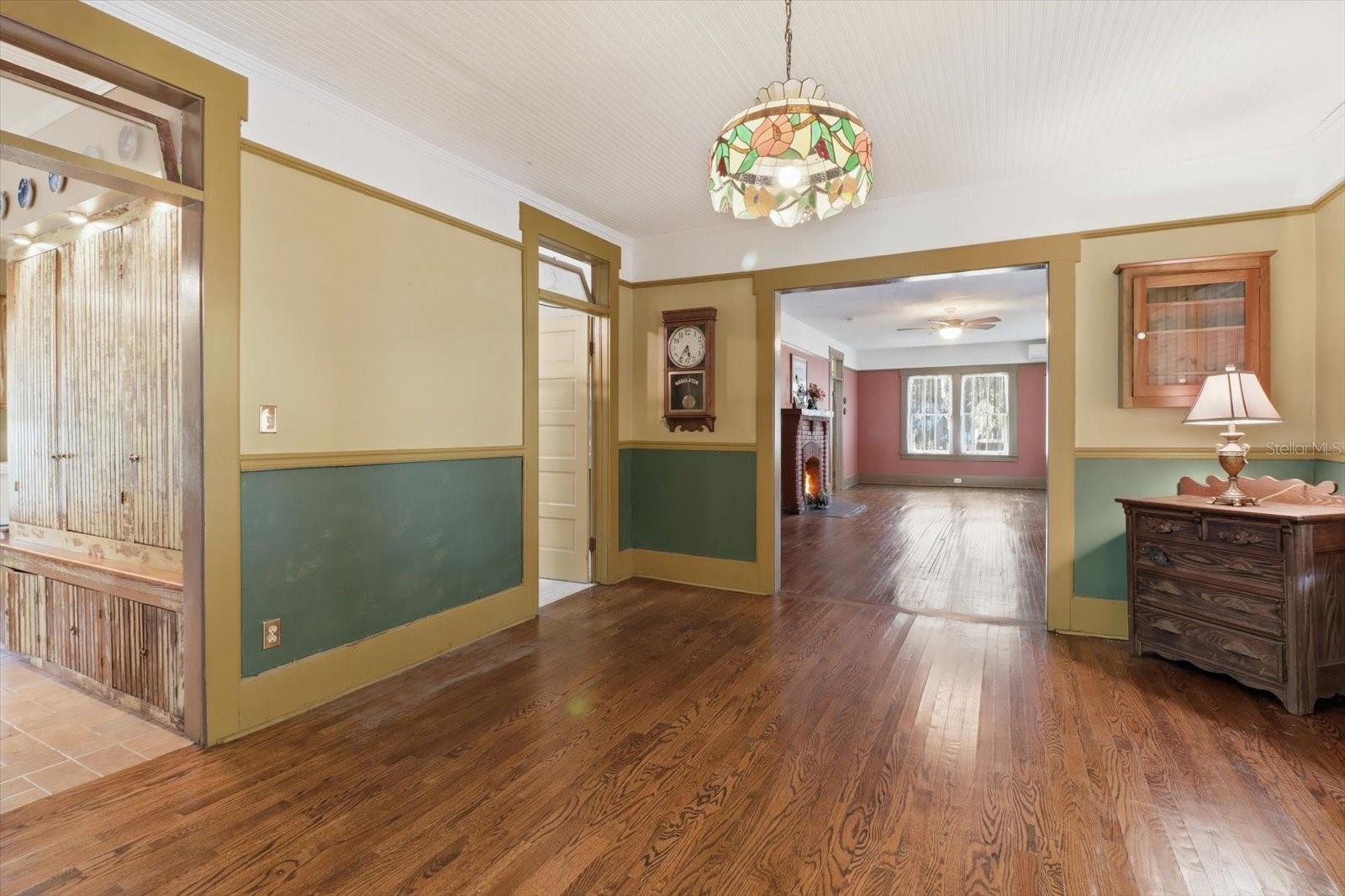 Image 13 of 48 For 754 2nd Avenue