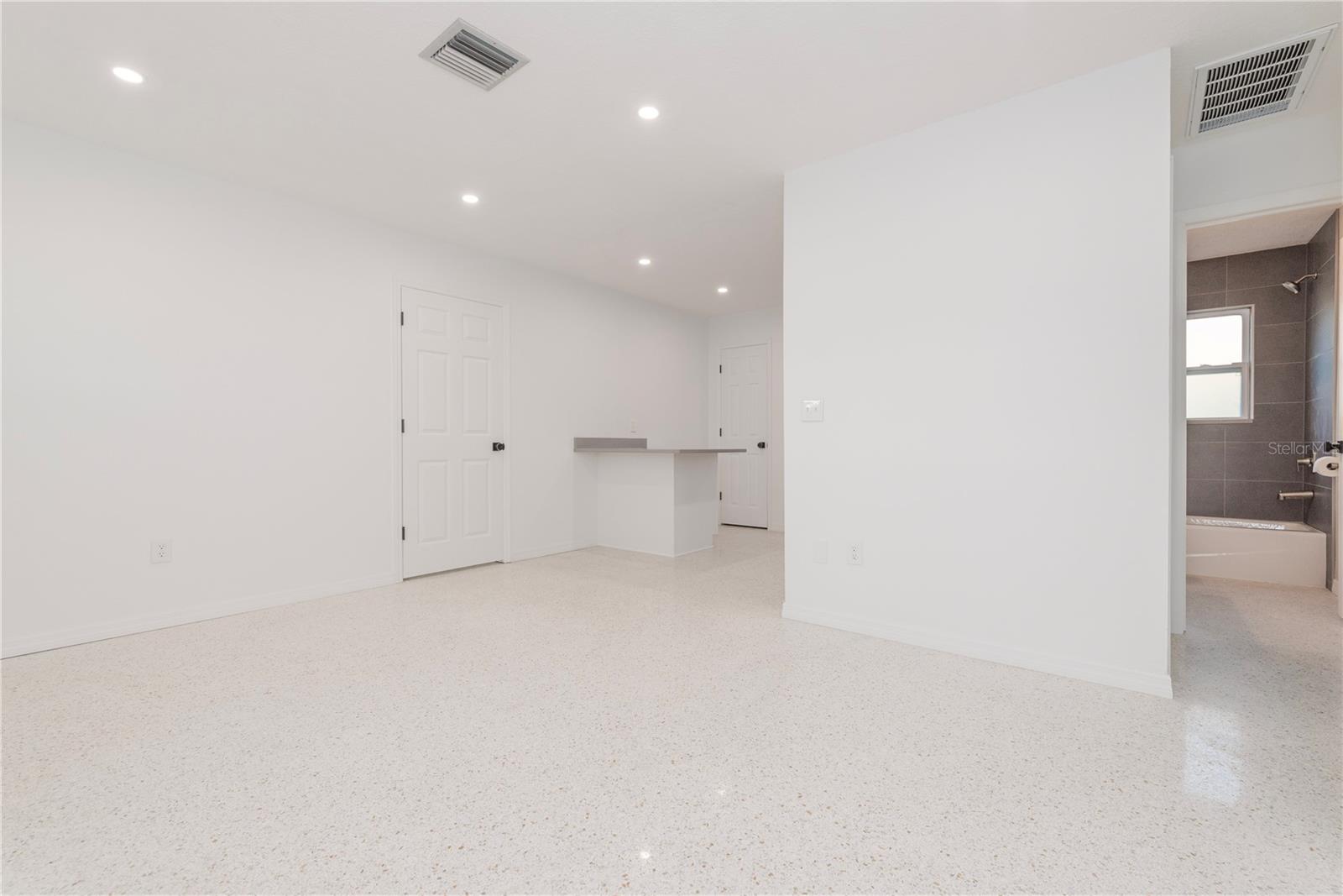 Image 6 of 14 For 1348 Boylan Avenue A