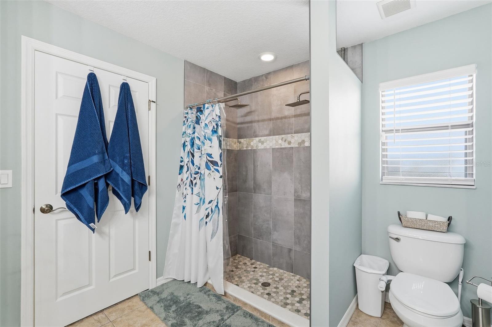 Image 18 of 43 For 3418 72nd Drive E