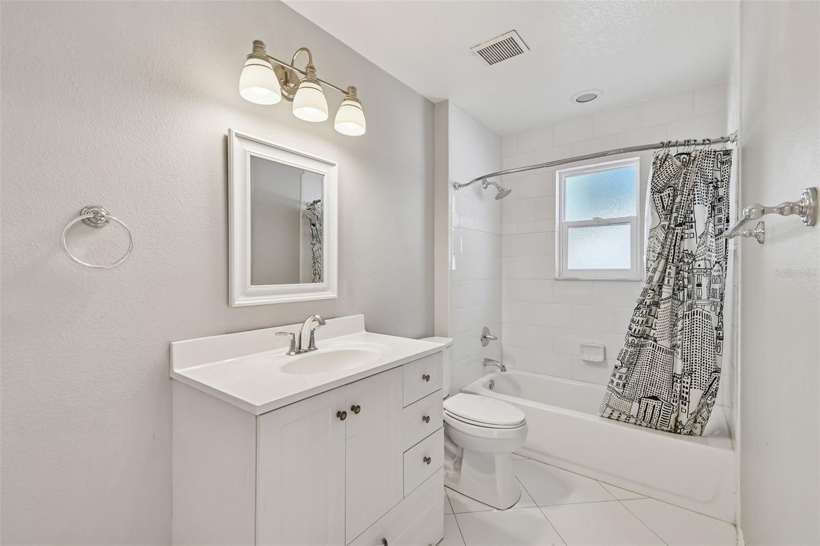 Image 29 of 98 For 238 Crooked Tree Trail