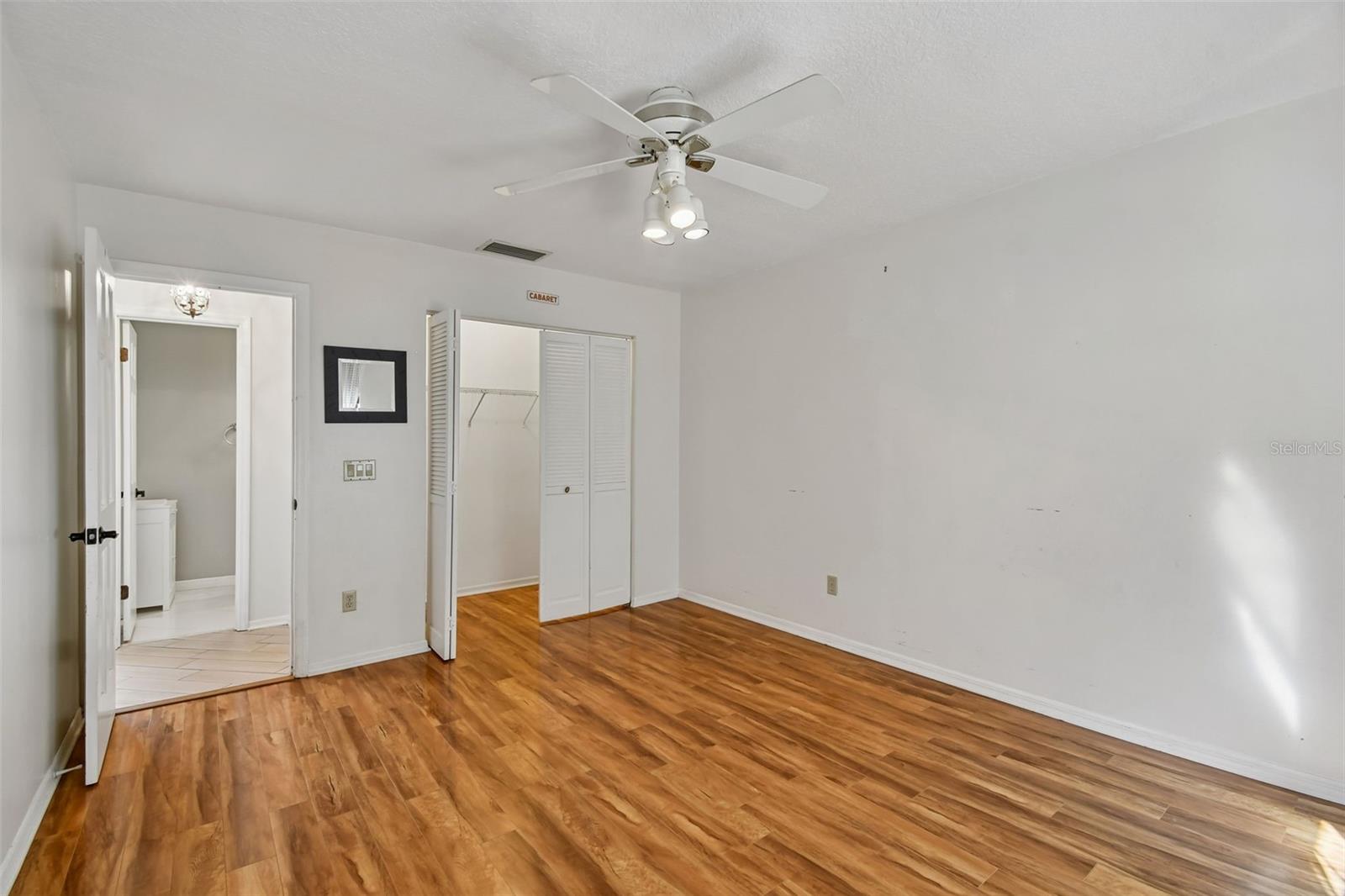 Image 35 of 98 For 238 Crooked Tree Trail