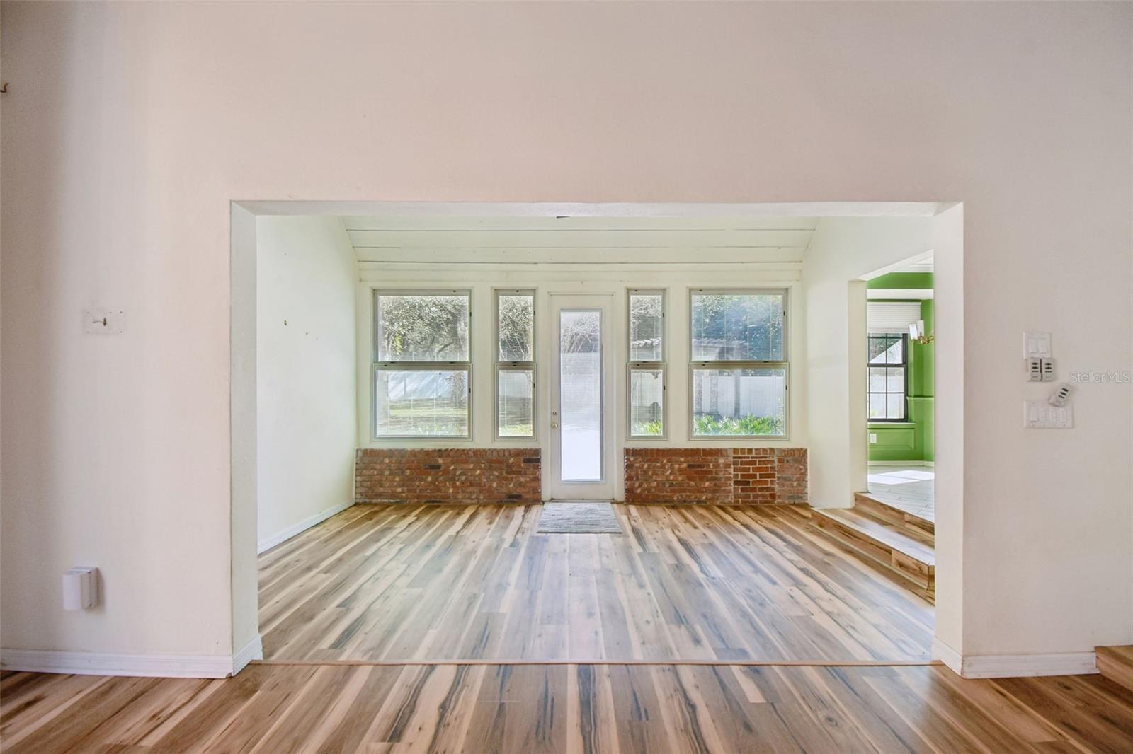 Image 36 of 98 For 238 Crooked Tree Trail